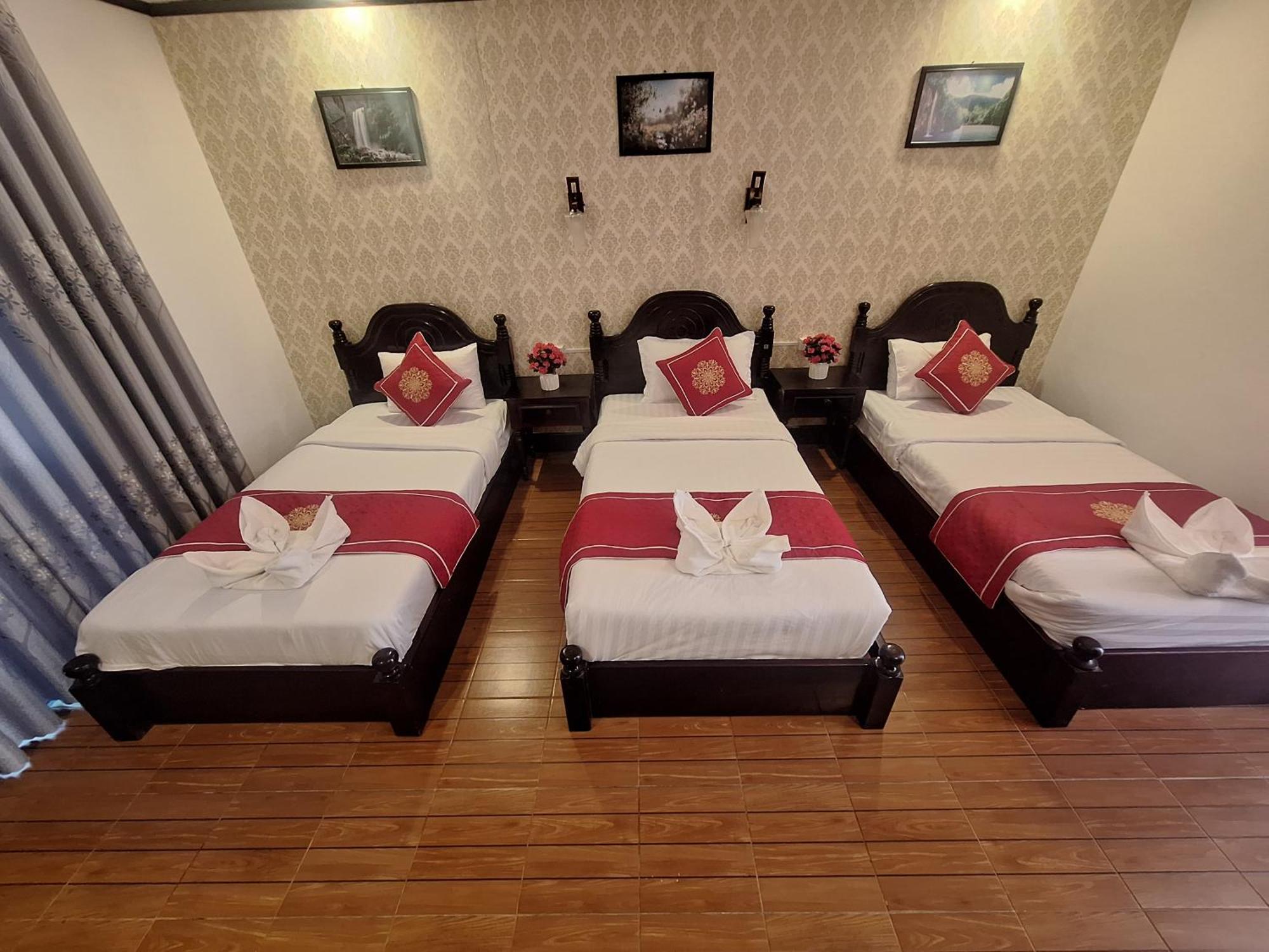 Luang Prabang Pavilion Hotel & Travel Buitenkant foto