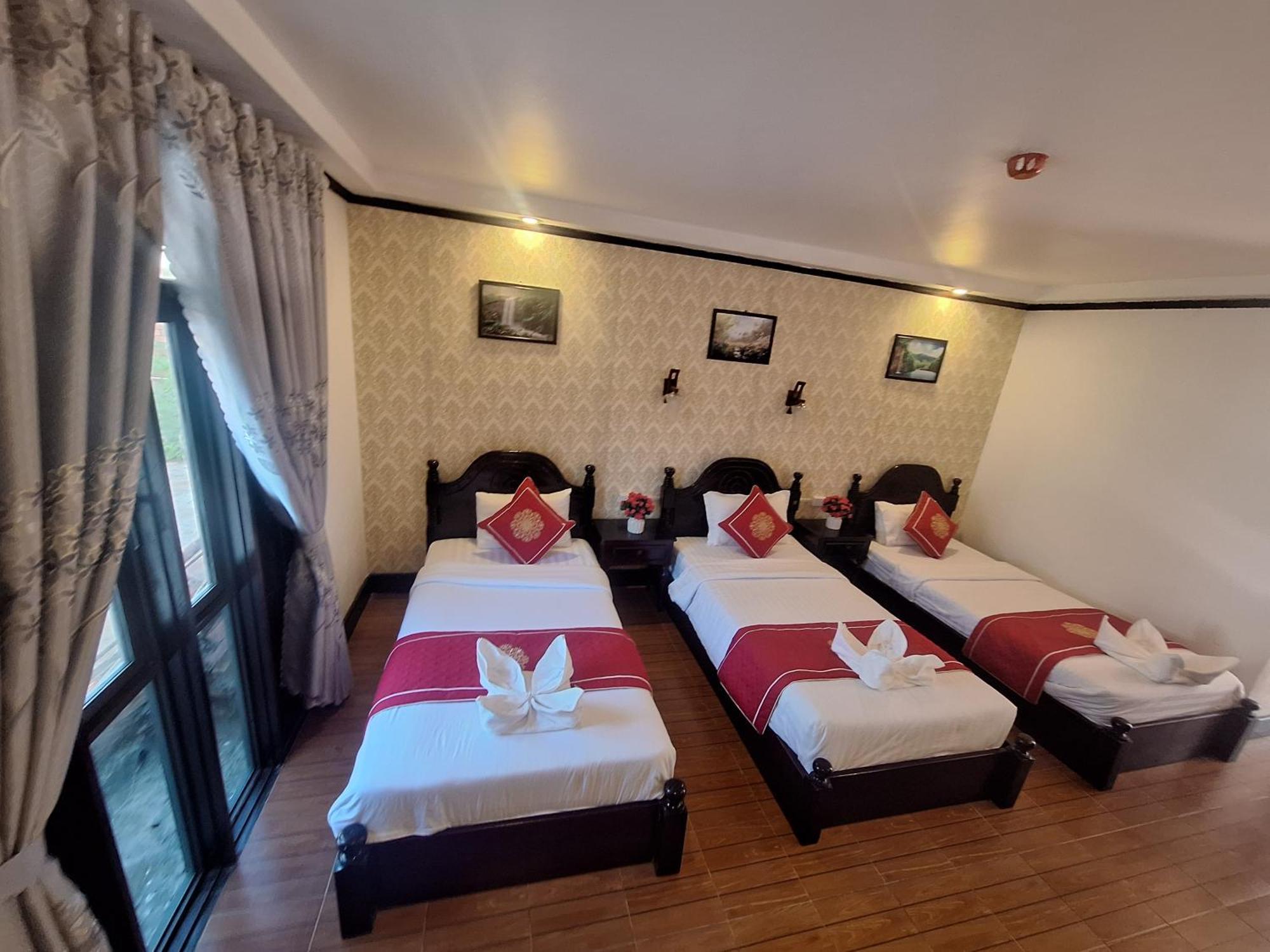 Luang Prabang Pavilion Hotel & Travel Buitenkant foto